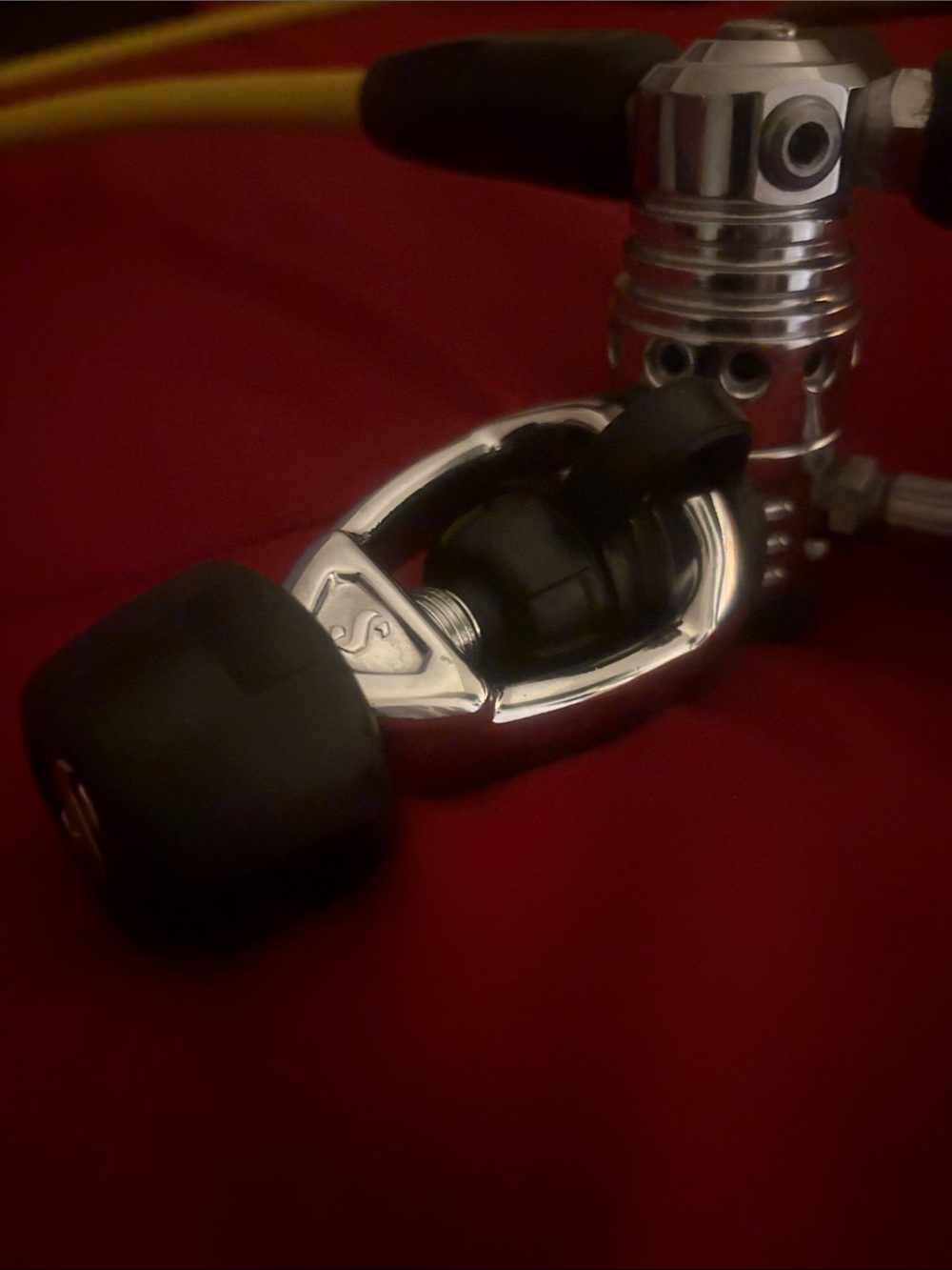 Chrome Scuba Regulator First Stage with Black Accent